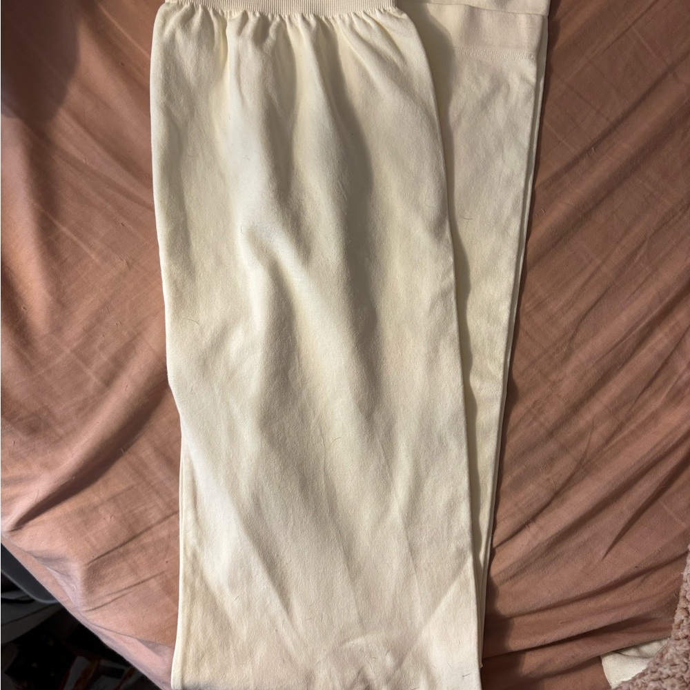 Women's Cream Leggings